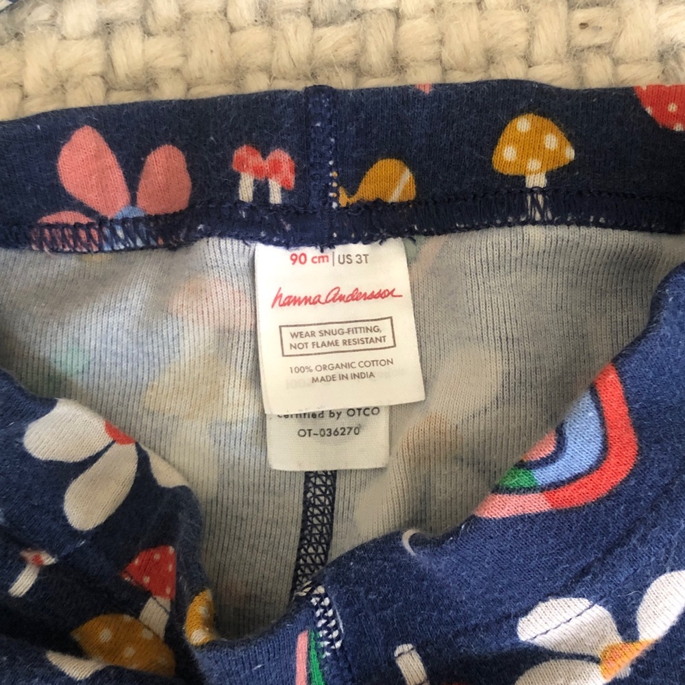 Hanna Andersson Navy Floral & Rainbow Print PJ Set - Picture 3 of 7